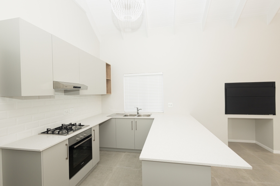 2 Bedroom Property for Sale in Kleinbaai Western Cape